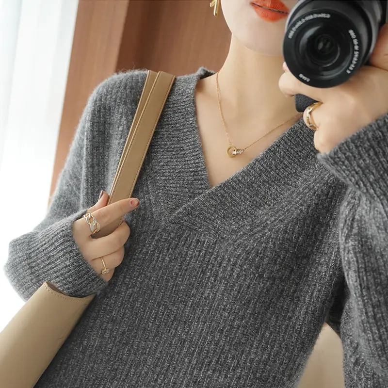 

Women's Plus Size Knit Sweaters Pullovers 2021 Winter Fashion Knitted Woollen Splicing V-Neck Jumper Loose Jerseys Sweater Woman
