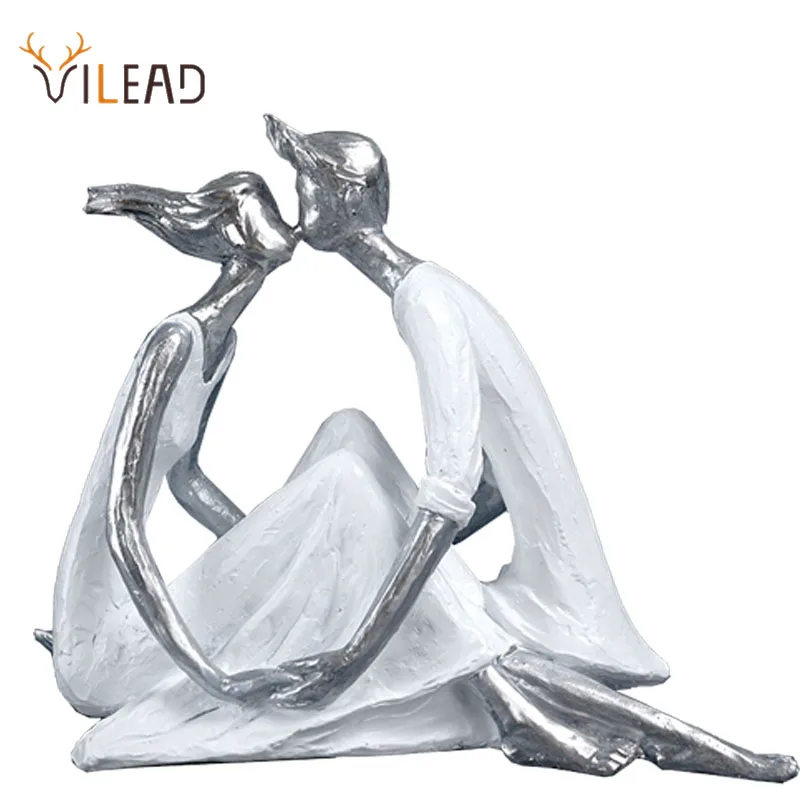

VILEAD Resin Happy Family Statue Nordic Creative Figurines Living Room Decoration Wedding Anniversary Souvenir Gift Home Decor