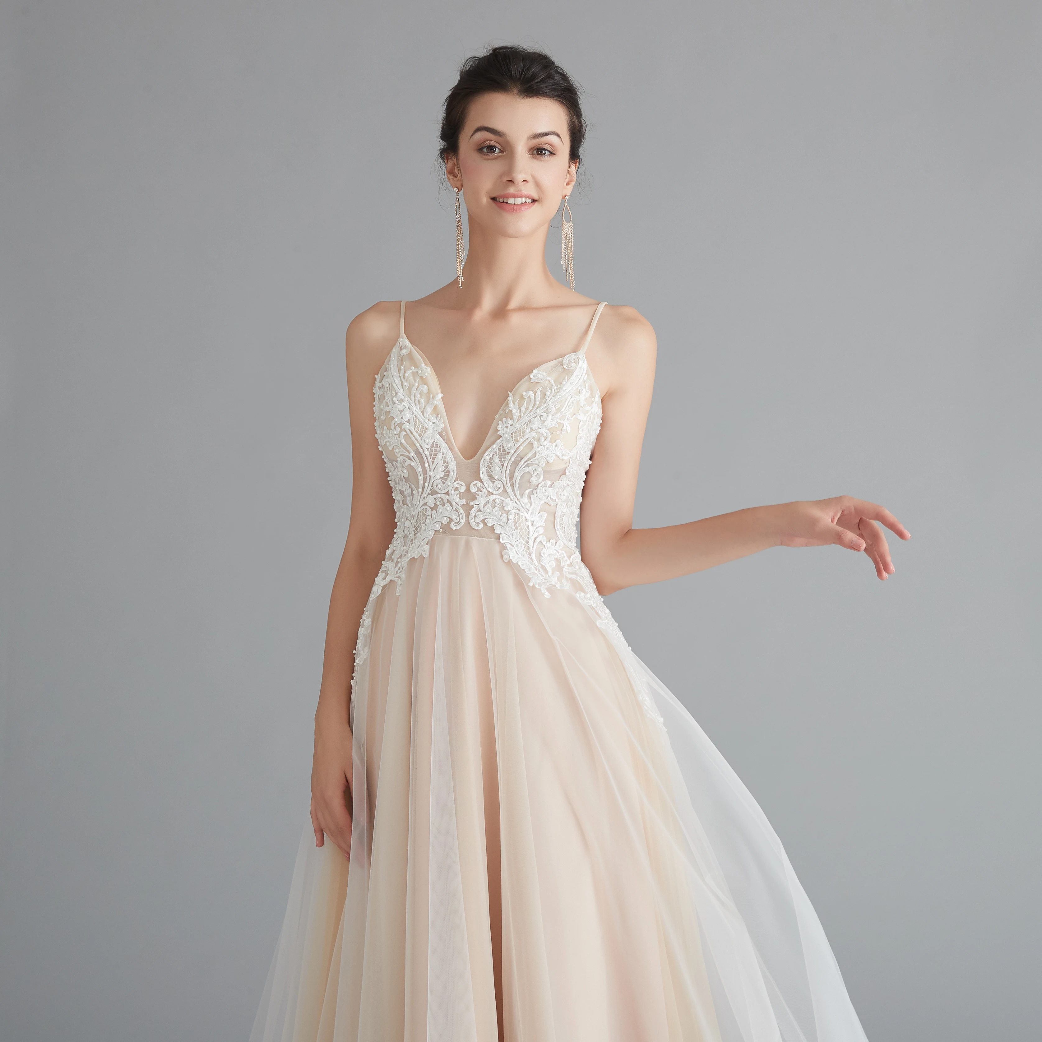 Сексуальное длинное платье для выпускного jaevini с V-образным вырезом Тюлевое на