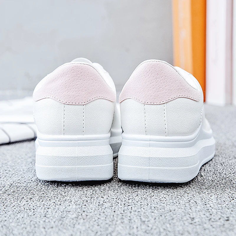 Кроссовки женские из ПУ кожи дышащие повседневная обувь на шнуровке плоская