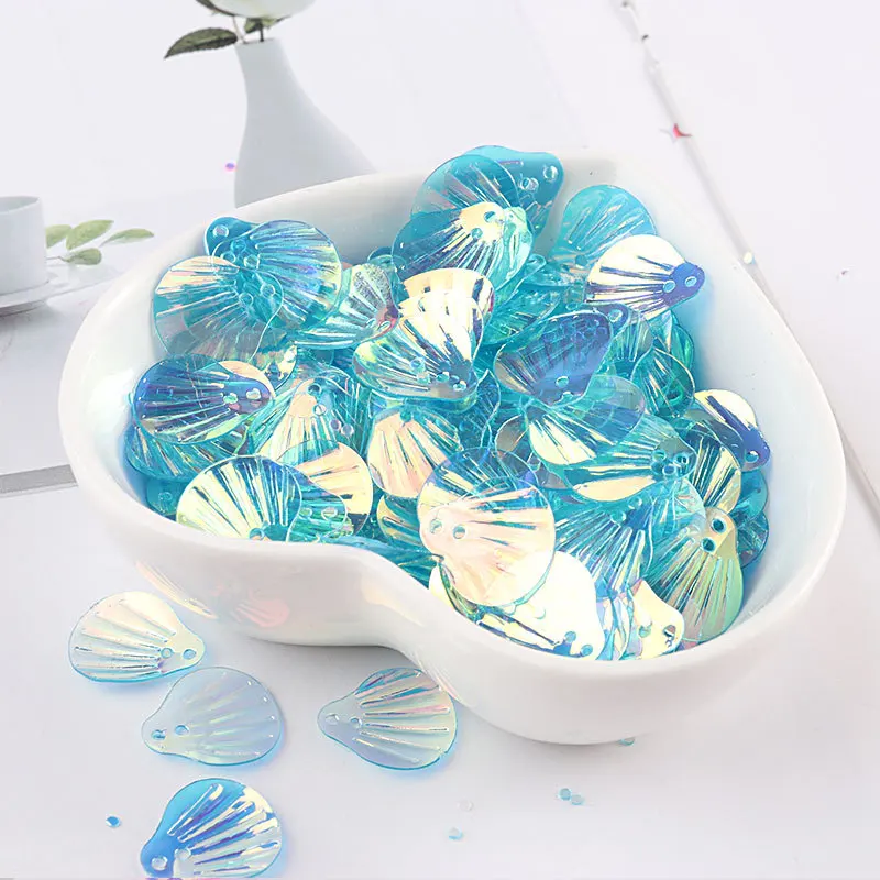 13mm Sea Shell Sequins PVC Loose Sequins Paillette Sewing Craft For Wedding Decoration Garment Dress Shoe Caps DIY Accessory - Цвет: Медь