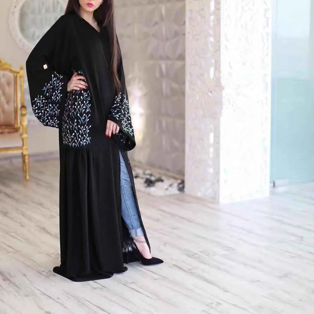 Новое поступление 2019 г. мусульманское турецкое платье с красивым принтом модная