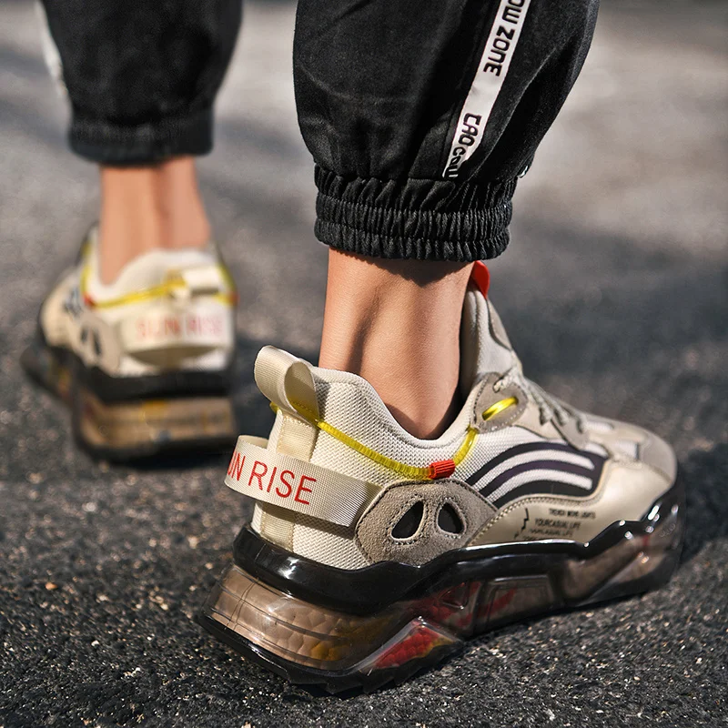 저렴한 남자 스포츠 신발 남자 테니스 신발 남자 캐주얼 스 니 커 즈 럭셔리 스 니 커 즈 러닝 코치 로퍼처럼 흰색 신발