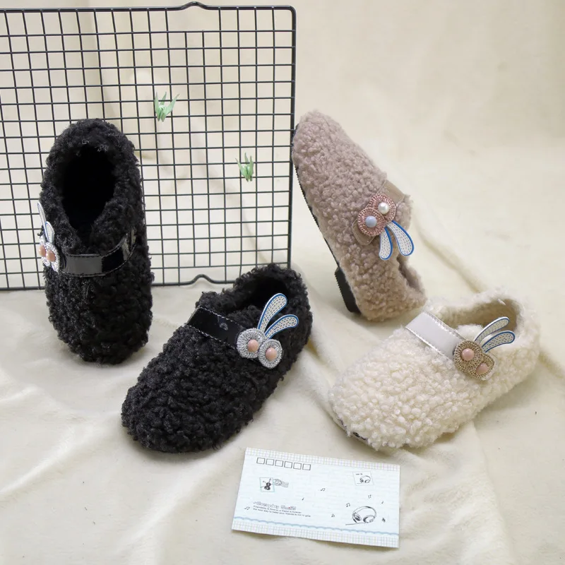 Зимняя детская обувь принцессы на плоской подошве с жемчужинами для маленьких