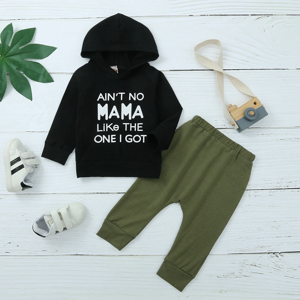 

Новинка 2020 года; Лидер продаж; Модный весенний комплект из 2 предметов для новорожденных Топ с капюшоном и длинными рукавами и буквенным при...