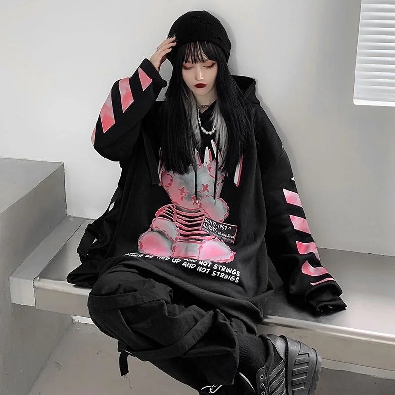 

Cartoon Punk Hoodie Streetwear Black Hip Hop Women Amine Sweatshirts Casual Autumn High Street Bear Hoodies Funny Harajuku Tops