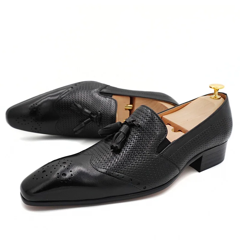 

Luxury Man Loafers Men Dress Shoe Black Brown Men Casual Shoes Wing tip Slip on Tassel Loafers Pointed Genuine Leather Shoes Men