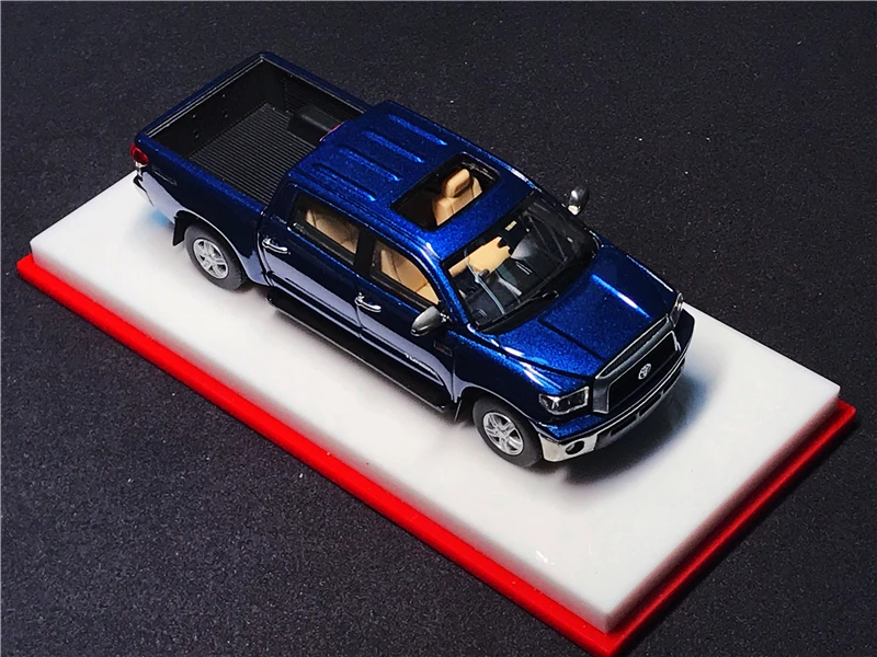 

ScaleMini 1:64 Toyota TUNDRA Resin Model Car
