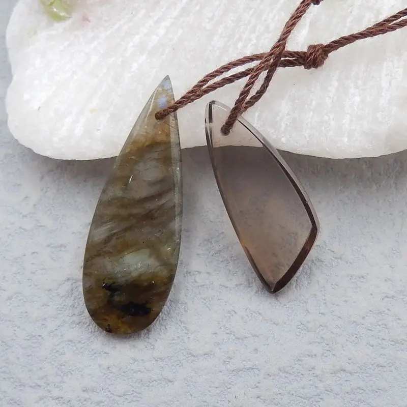 

2Pcs Natural Labradorite And Smoky Quartz Semi-Finished Products DIY Jewelry Making Pendant Beads Set 32x11x4mm 25x10x3mm 4g