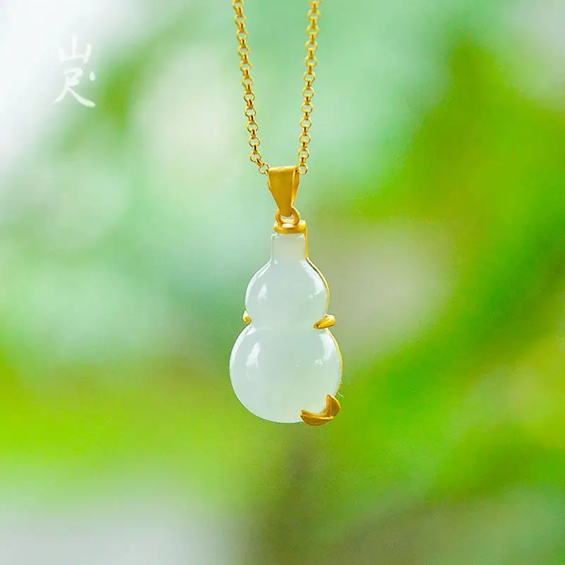 

Leyu Pure Natural Hetian Jade Calabash Pendent S925 Sterling Silver Jade Necklace Classic Simple Small Money Drawing and