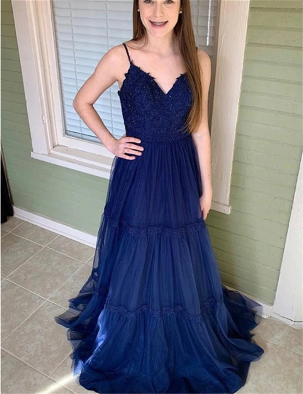 

Vintage Navy Blue TulleAppliques Plus Size Mother Of The Bride Dresses A-line Groom Godmother Evening Dresses Spaghetti Straps