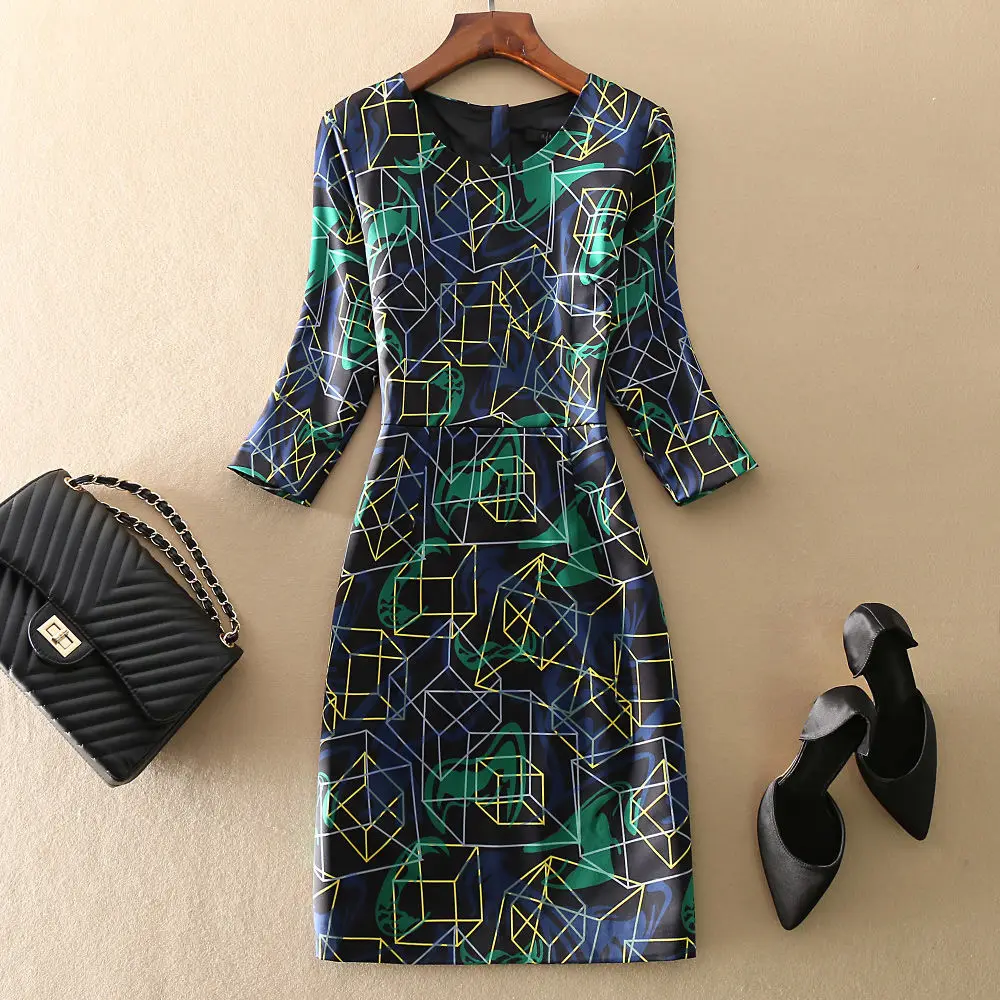 

Crewneck printed dress long waist slim 2021 new high-end women's dress