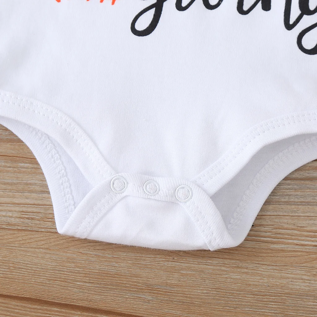 

Baby's Thanksgiving Long Sleeve 4 Piece Set Triangle Round Neck Top + Polka Dot Yarn Skirt + Leg Cover + Headdress 0-18 Months