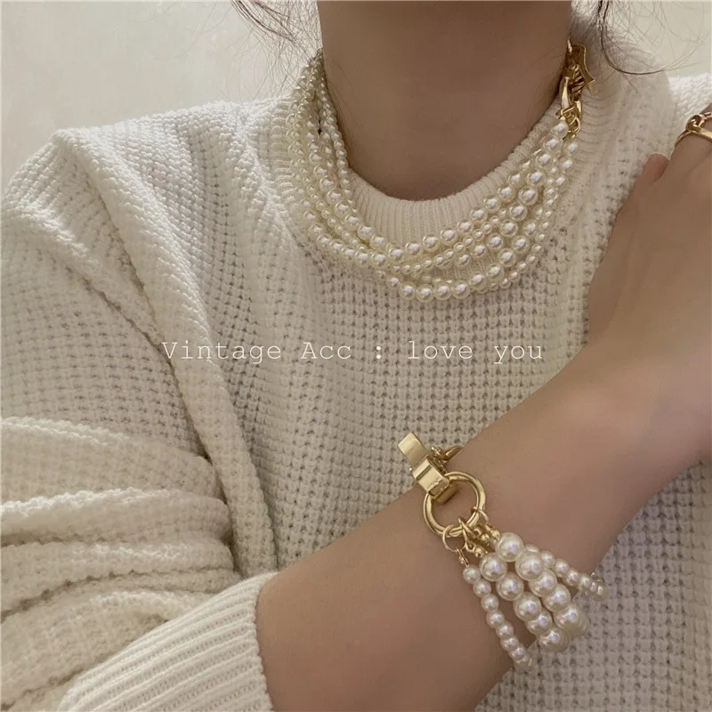 

Retro geometric metal wind Necklace Korean commuter Pearl White Necklace heavy industry Necklace female