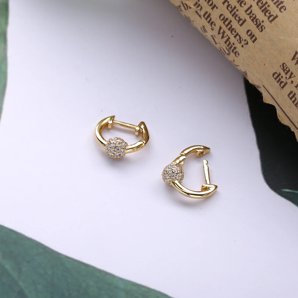 Женские серьги-кольца с радужными кристаллами серебро 925 пробы