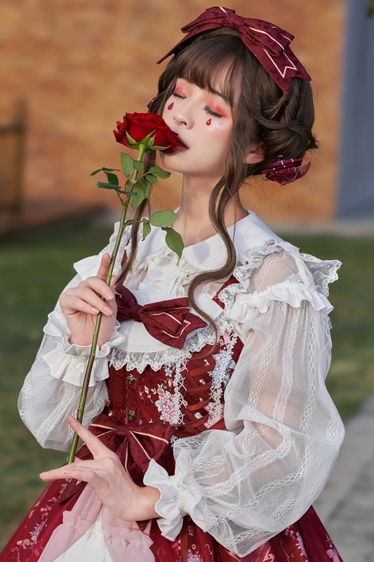 

Princess sweet lolita shirt Brocade Garden sweet shirt Original design of Lolita mesh lace slim shirt in autumn women ZJY169