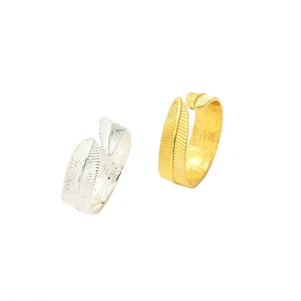 

4PCS/Metal gold and silver simple leaf napkin ring desktop decoration for reception wedding banquet holiday family gathering