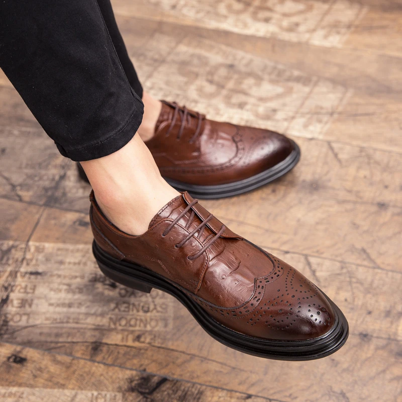 

Party Fashion Flat High Quality Bullock Formal Men's Shoes New 2021 Slippers Wear-resistant Gentleman Brand Men Casual