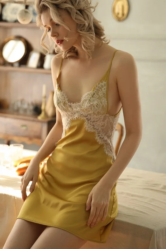 

Sexy Nightgowns Women Sleepwear Spring and Summer Deep V Lace Ice Silk Beauty Back Strap Night Dress Temptation Home Clothes