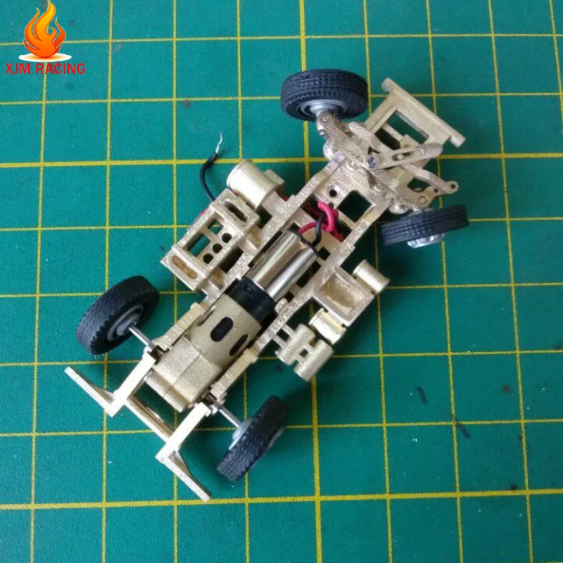 Комплект шасси из чистой меди для самостоятельной сборки прицепа 1/87 Herpa Mercedes SK Truck