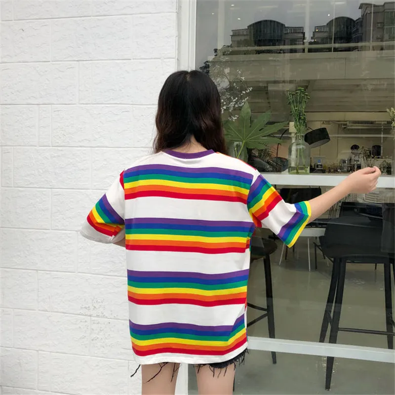 Женская свободная футболка в разноцветную полоску Повседневная с длинным
