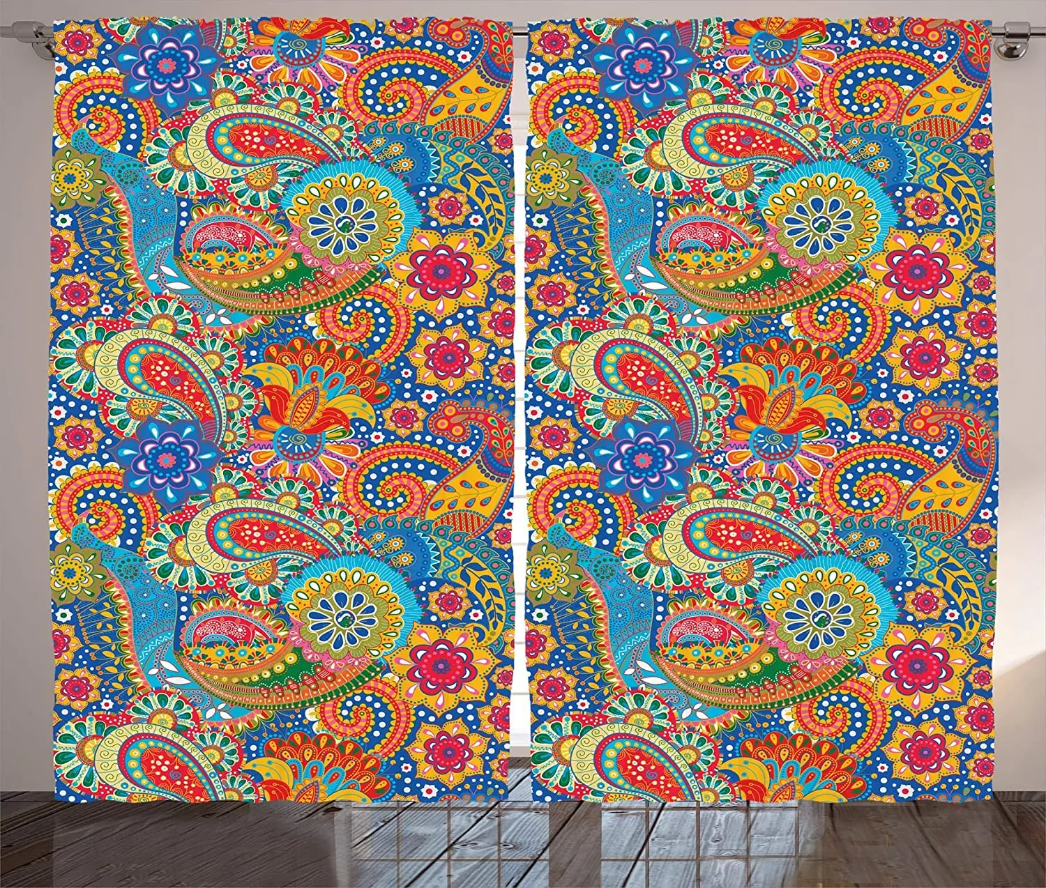 Азиатские шторы с разноцветным Пейсли цветочным узором классические