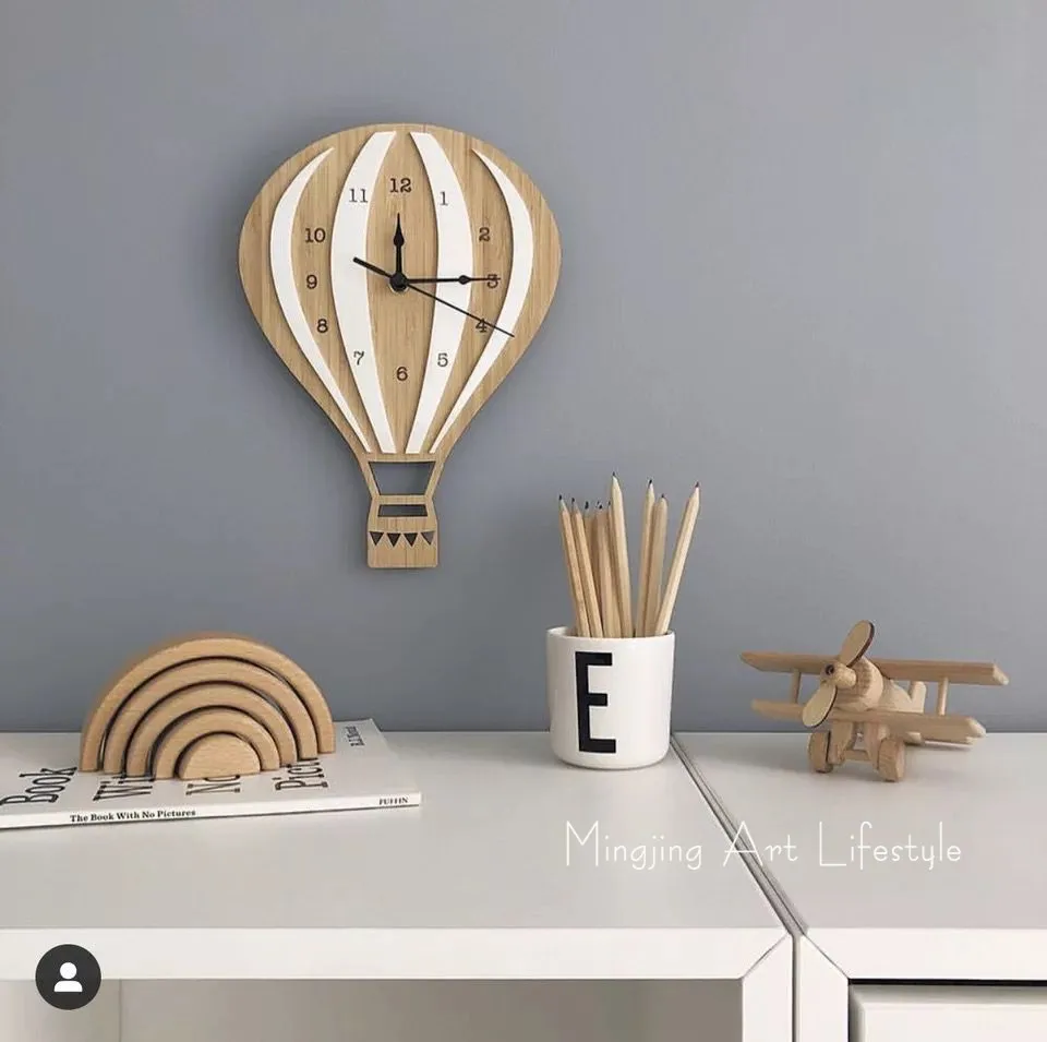 

Art Modern Wall Clock Acrylic Cute Living Room Cartoon Wall Clock for Kids Rooms Orologio Da Parete Household Products BL50WC