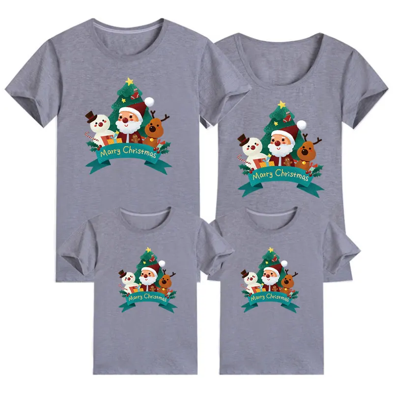 2021 moda de Navidad pap&aacute; mam&aacute; ni&ntilde;os familia coincidentes trajes Madre Padre beb&eacute; camiseta ropa para familia regalo de A&ntilde;o Nuevo-3