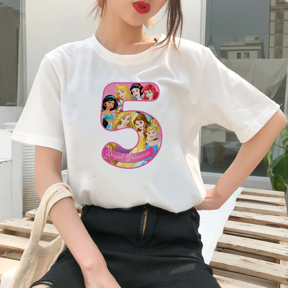 

Disney Crewneck Women T Shirts Princess 6 Printed Cute Short Sleeve Branded Shirt Best Friends Streetwear Creative Tshirt