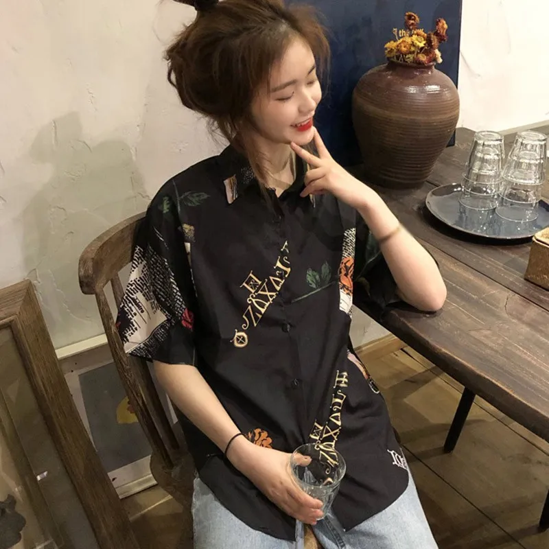 

Women Cartoon Print Blouses Vintage Short Sleeve Lapel Shirts Summer Single-breasted Blouses