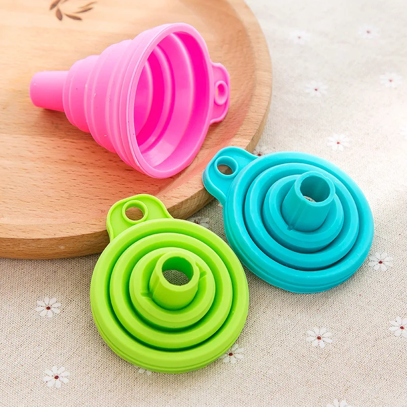 

1PCS food grade silicone telescopic long-necked funnel foldable for adding liquid small funnel