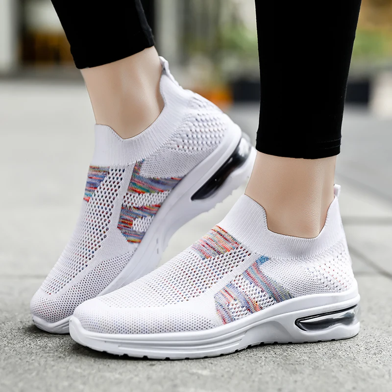 

Women Sneakers Outdoor Lightweight Ladies Casual Sport Shoes Slip on Comfortable Running Walking Shoes Mother Shoes Size 35-43