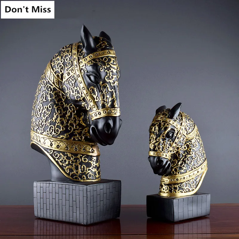 

Animal Statue Ornament Vintage Statue Horse Tabletop Sculptures Figurines Home Office Garden Decoration Statues