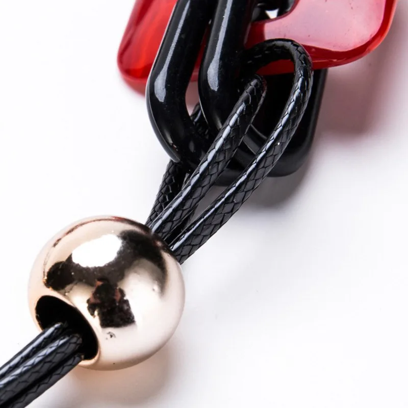 Женское колье-чокер винтажное ожерелье с кожаным шнуром и подвеской в стиле бохо