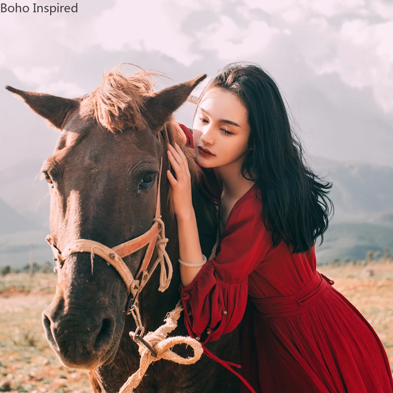 Женское винтажное платье бохо длинное хлопковое с треугольным вырезом и