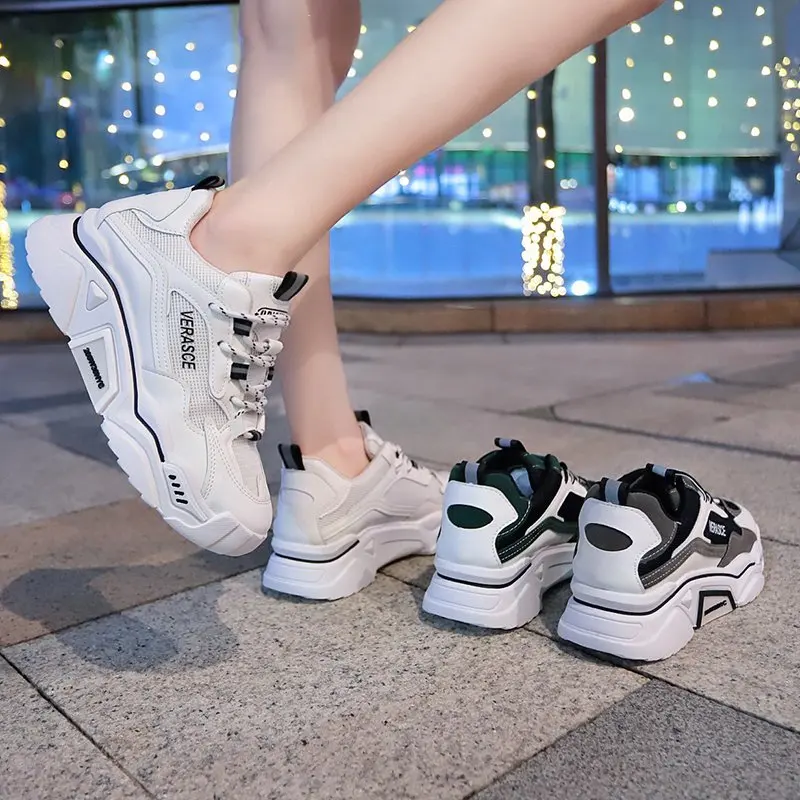 

White Sneakers New Women Platform Sneakers Chunky Sneakers Trendy Vulcanize Shoes Breathable Lace up Dad Shoes Tenis Feminino