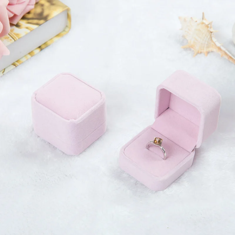 

Jewelry Box Gift Box Velvet Jewelry Display Cabinet Jewelry Accessories Square Ring Box 1PC Wedding Engagement Banquet Hot Sale