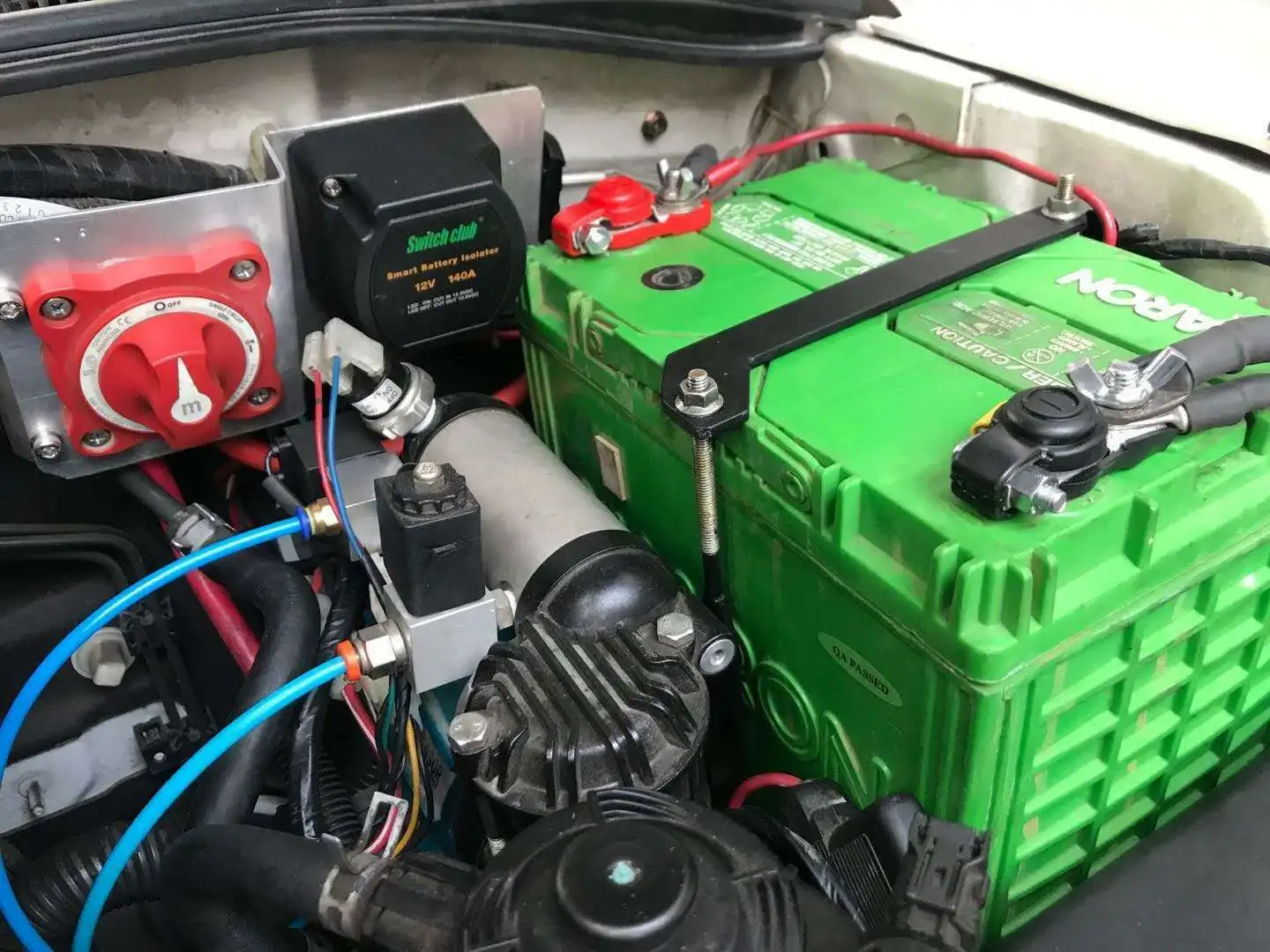 

12V 140A Smart Dual Battery System isolator Car Voltage Sensitive Relay VSR