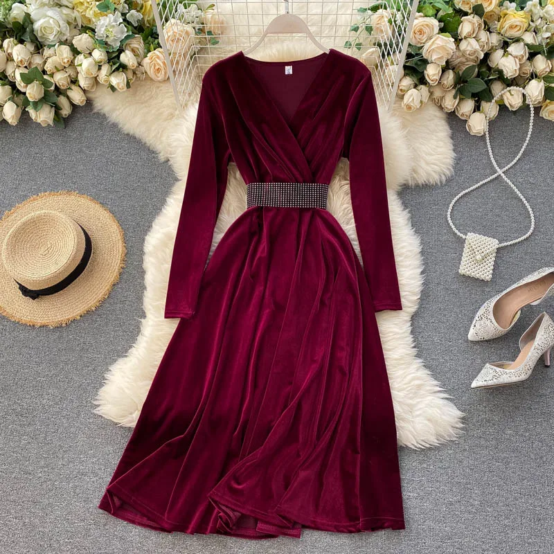 

Women's autumn winter vintage v neck long sleeve A-line velvet dress female slim belt chic dress TB1148
