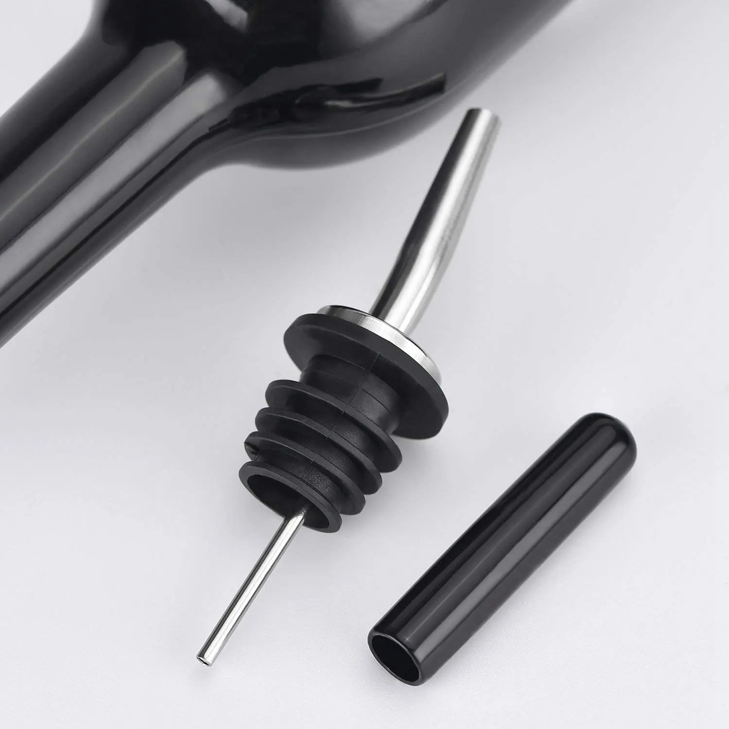 Большая сделка черная резиновая крышка для бутылки ликера дозатора носик