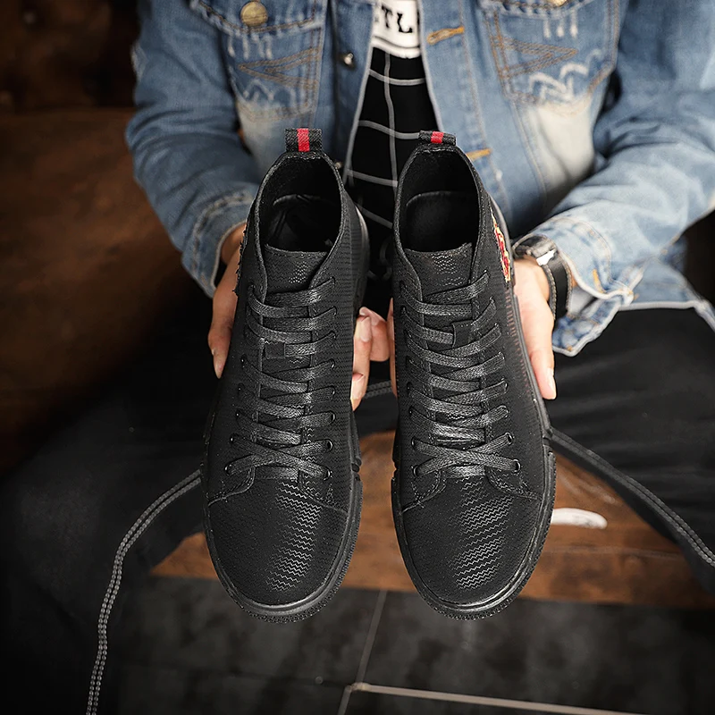 

Luxury Shoes Wear-resistant Leather Shoes Slippers Brand Light Office Business Personality Handmade Party Formal Men's Wedding