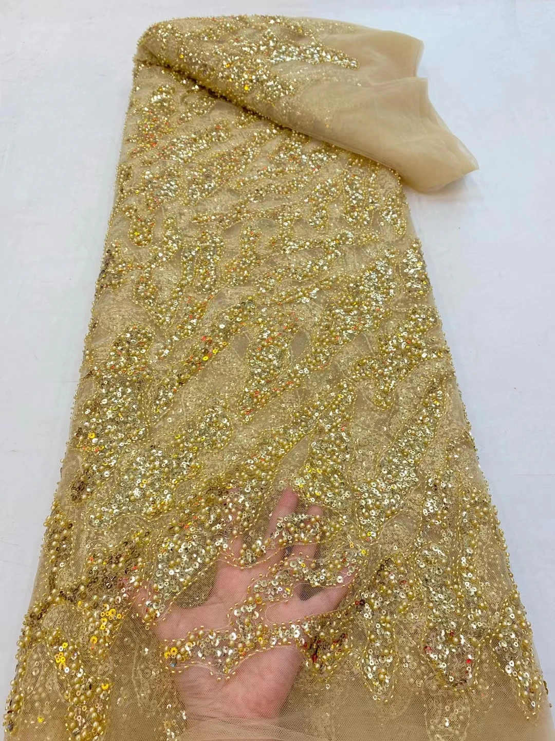 

Gold Luxury Sequins French Tulle Lace Fabric 2021 High Quality African Lace Fabric Beads Latest Lace Material For Evening Party