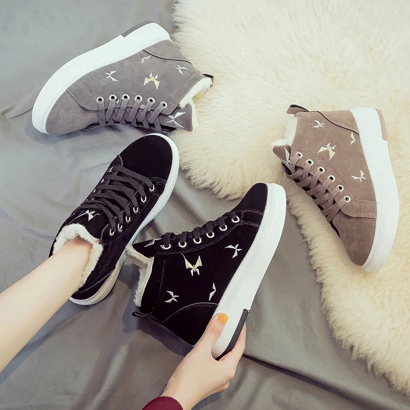 

Winter Women's High-top Plush Shoes Fashion Lace-up Warm Flat Boots Embroidered Platform Shoes Casual Shoes Vulcanized Shoes