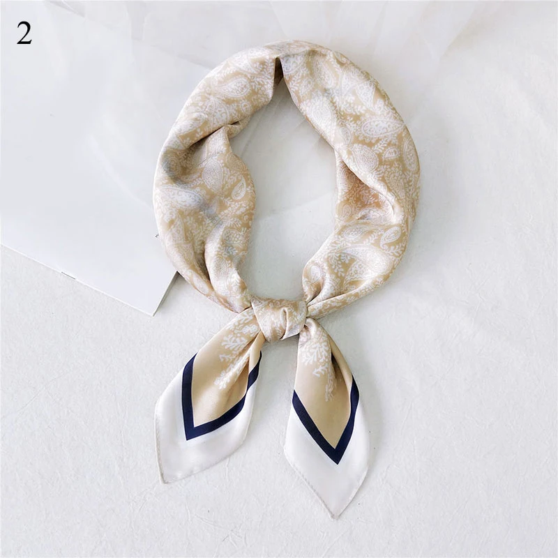 

1Pcs Fashion Small Neck Scarves Square Scarf Bandana DIY Hair Tie Band Cashew Print Shawl Wrap Women Scarf Silk Satin Hair Scarf