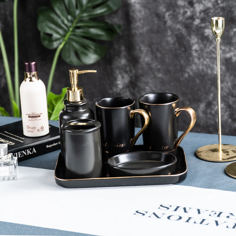 Матовый свадебный набор для ванной из шести предметов в скандинавском стиле