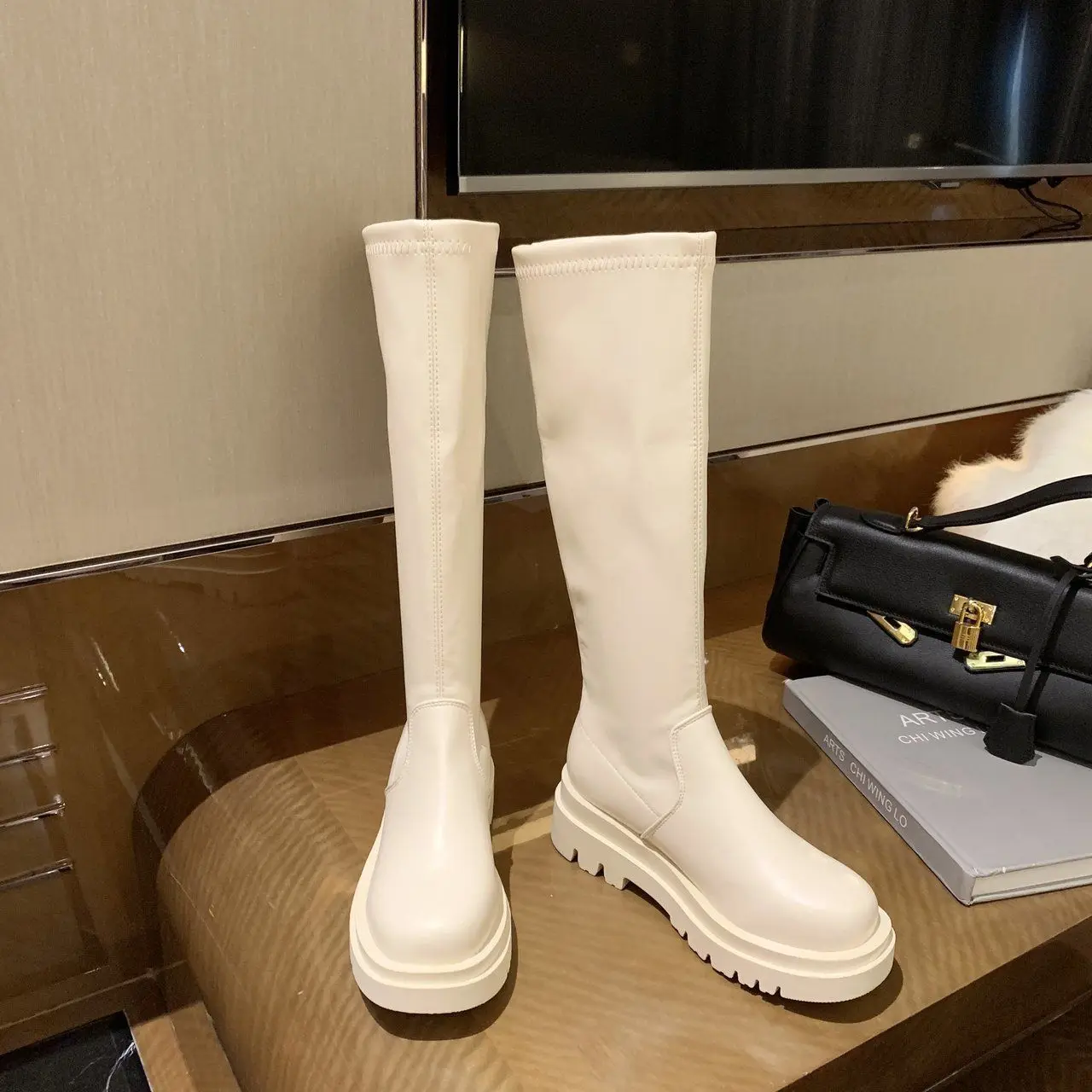 

Autumn Winter Warm Knee High Boots Women Fashion Slip On Shoes Leather Platform Riding Ladies Long Boots Black Beige Eu 35-40