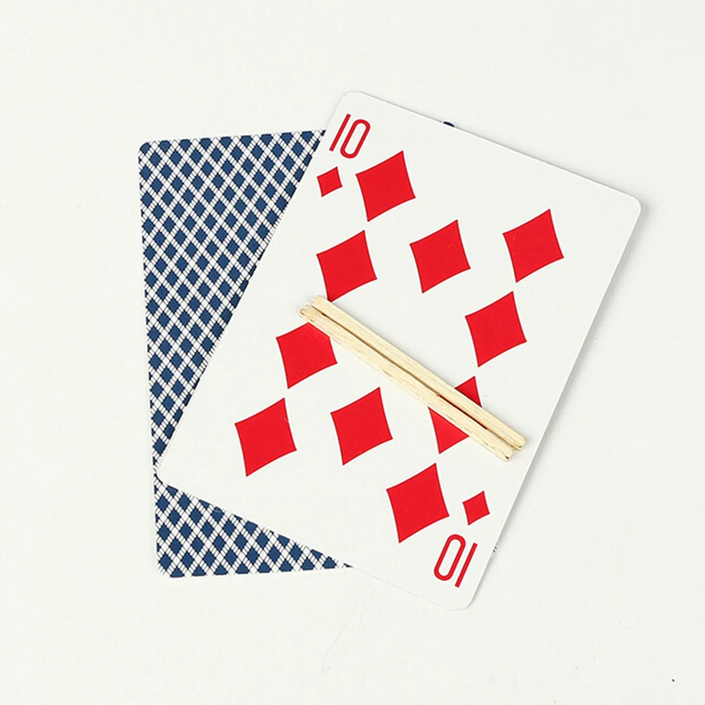 Плавающий матч на карте Смешные магические карта маг крупным планом трюки