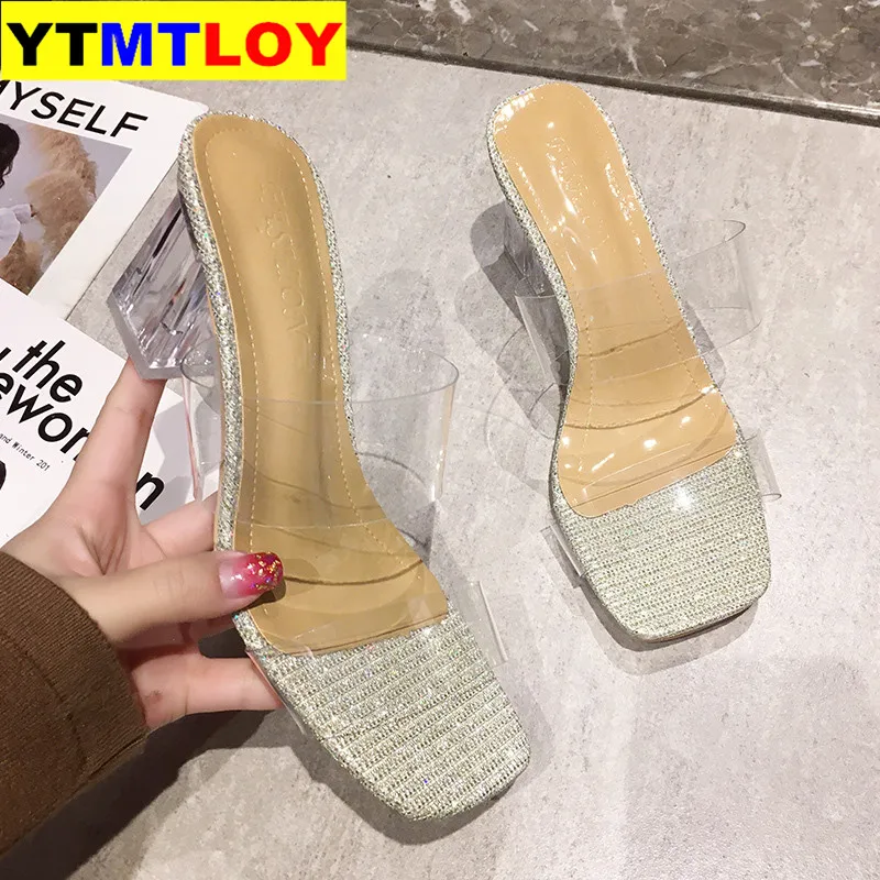 Новые летние босоножки золотистого цвета Прозрачные Высокие каблуки тапочки