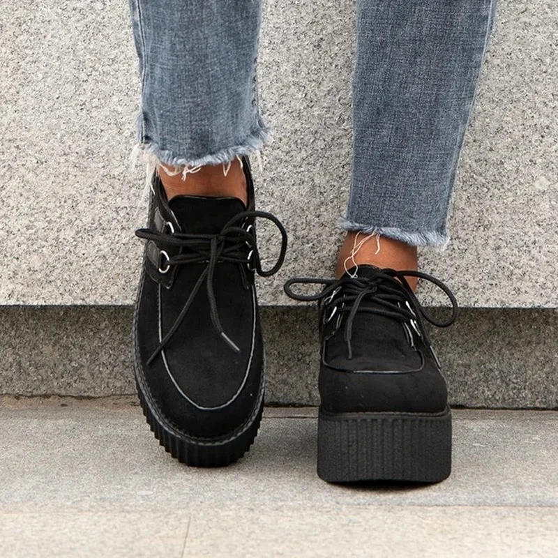 Женские замшевые кроссовки на платформе с зебровым узором повседневные 2021 -