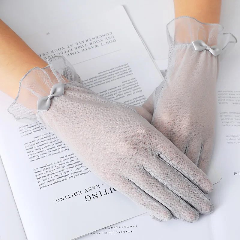 Driving Sunscreen Women Lace Gloves Thin Breathable Mesh Touch Screen Anti-UV Non-slip Female Gloves Medium Exquisite Gloves
Driving Sunscreen Women Lace Gloves Thin Breathable Mesh Touch Screen Anti-UV Non-slip Female Gloves Medium Exquisite Gloves